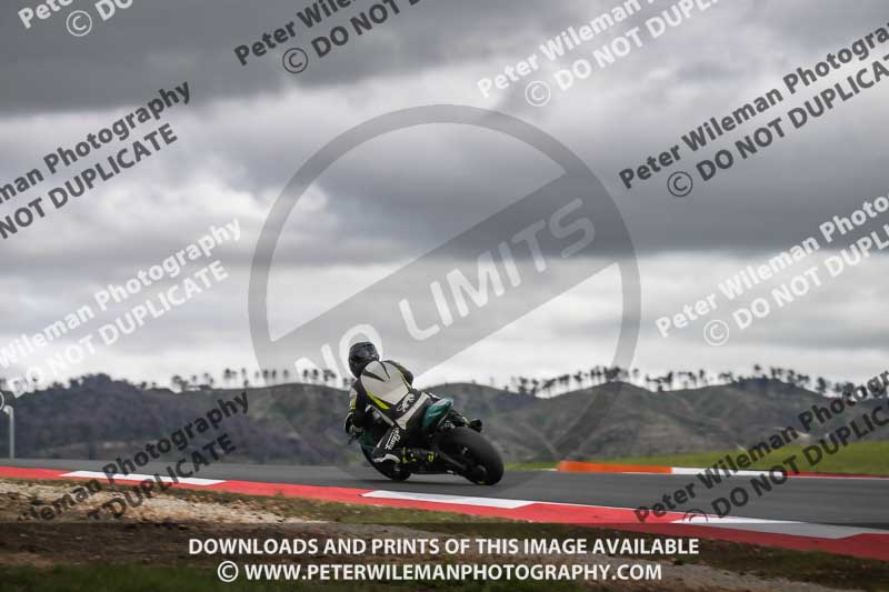 cadwell no limits trackday;cadwell park;cadwell park photographs;cadwell trackday photographs;enduro digital images;event digital images;eventdigitalimages;navarra;no limits trackdays;peter wileman photography;racing digital images;trackday digital images;trackday photos
